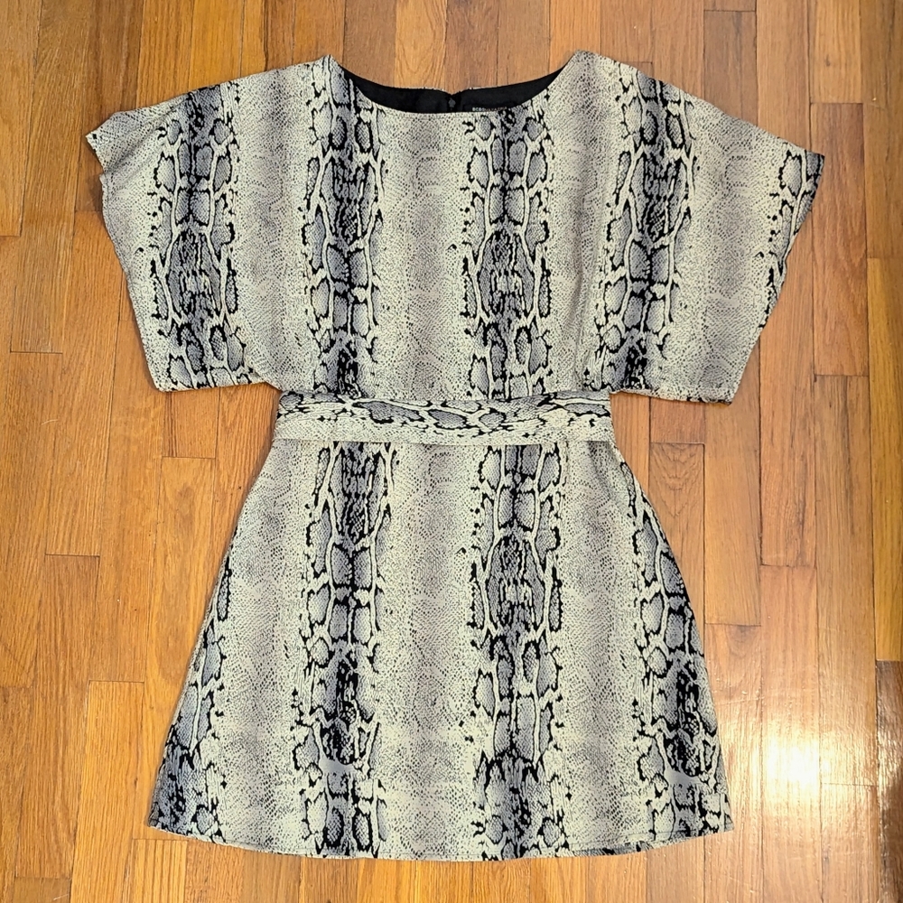 BCBGMaxazria Snake Print Dolman Sleeve Dress Size XS